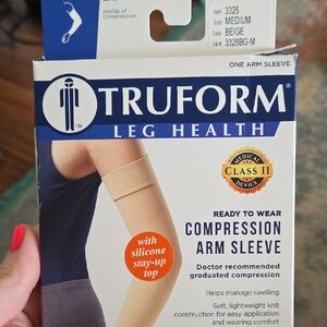 Truform Beige Compression Arm Sleeve